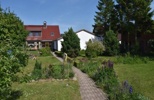 Blowatz Apartment | Gemütliche Ferienwohnung mit Garten in Robertsdorf, cleaning included