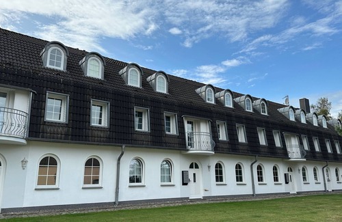 Wischuer Apartment | Gemütliche Fewo mit Balkon Nahe der Ostsee - 2 Schlafzimmer - Ferienwohnung Svenja