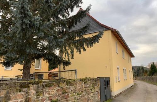 Laasdorf Apartment | Gemütliche Gästewohnung in Landhaus mit Pool