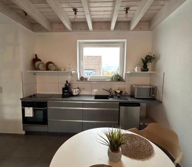 Sankt Augustin Apartment | Gemütliche Maisonette-Wohnung in Sankt Augustin Menden