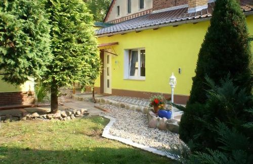 Rietz-Neuendorf Apartment | Gemütliche Wohnung Mit Terrasse