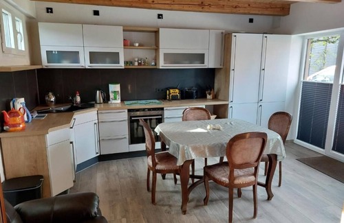 Rognitz House | Gemütliche Wohnung mit Kamin im Biosphärenreservat Schaalsee