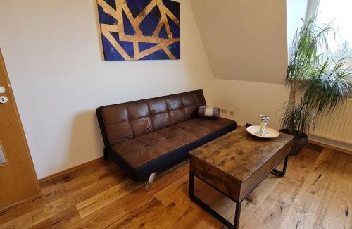 Halle Apartment | Gemütliches Apartment in Halle Saale NETFLIX u YT