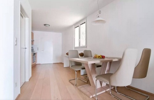 Erdberg Condo | Gemütliches Apartment im Gasometer