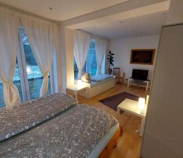 Pinneberg Apartment | Gemütliches Gasthaus