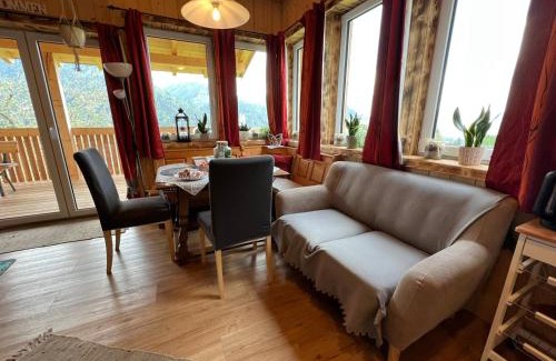 Donnersbach Apartment | Gemütliches Häuschen "Bergblick Hollnhof" lädt zum verweilen ein