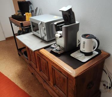 Theenhausen Apartment | Gemütliches, ruhiges Zimmer mit eigenem Bad