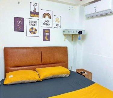 Ho Chi Minh City House | Gem's House 1- Balcony with Riverside View