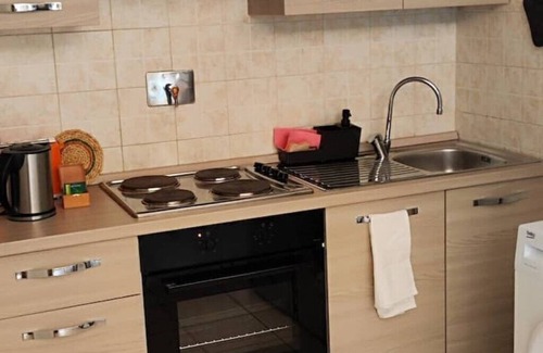 Novoli - San Donato Apartment | Gemme Fiorentine Martina apartment free parking 5 minutes from centre by train