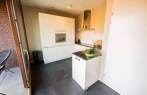 Nistelrode Apartment | Generous 136m² Two-Bedroom Apartment (PS-18)