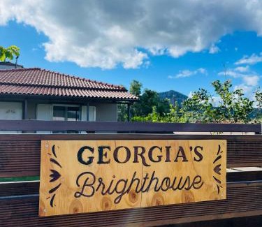 Ziros House | Georgias Brighthouse