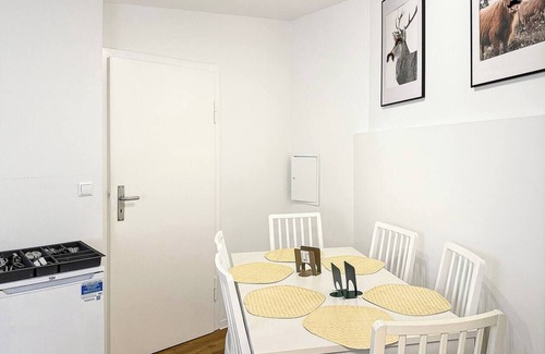 Diemershalde House | Geräumiges Stgt City-Duplex – 3SZ, ruhig & zentral