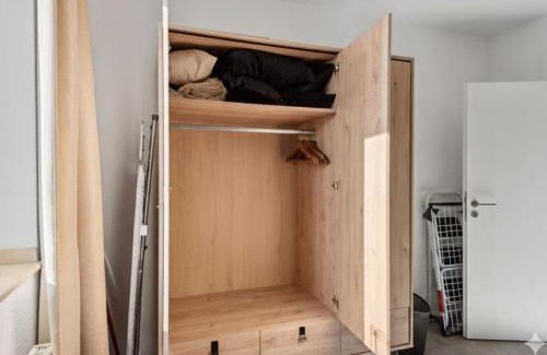 Großenbaum Apartment | Getaway Apartment mit Balkon - ruhig gelegen, ideal zum Wohlfühlen&Ankommen - Messe Düsseldorf&Essen - S-Bahn