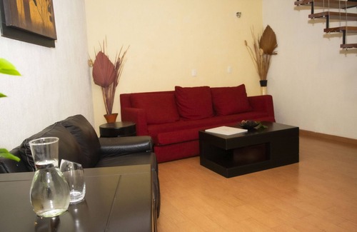 Leon Hotel | Giakor Suites