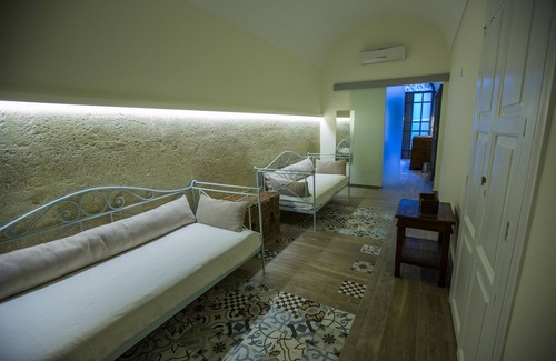 Gravina in Puglia Bed & Breakfast | Giardini 82 B&B