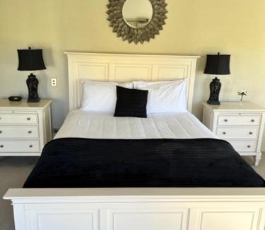 Gibbston Bed & Breakfast | Gibbston House Boutique B&B