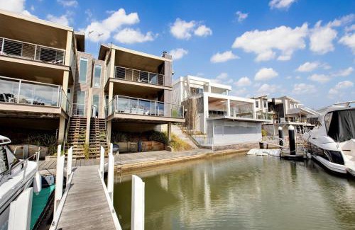 Paynesville House | Gippsland Lakehouse A