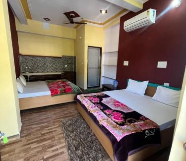 Rudraprayag House | GIRISH ALAY HOME STAY