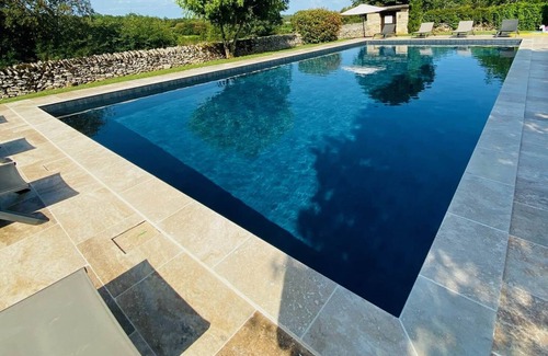 Gramat Apartment | Gite 11 people - “La Marjolaine”