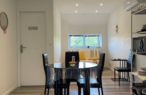 Lorris Apartment | Gîte 2 to 4 pers. Heart of Orleans forest & SPA HAMMAM wellness area