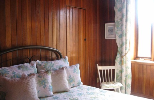 Tadoussac Bed & Breakfast | Gite au Vieux Pommier