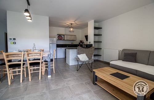 Campan Cottage | Gîte-Classic-Ensuite with Bath