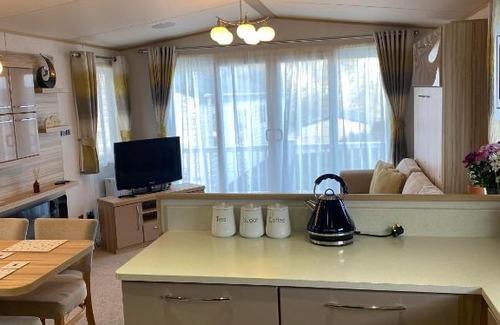 Bucks Cross Apartment | Glade 50 Bideford Bay Holiday Park