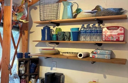 Gatesville Cabin | Glamping Escape in Coryell County, Rustic Hill Country Glamping