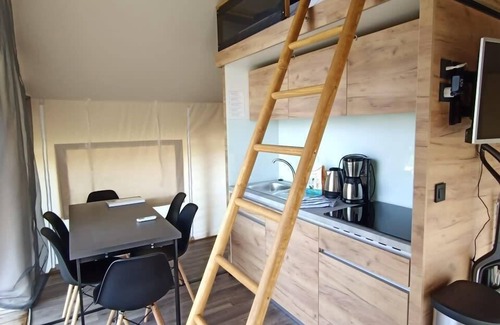 Berg en Terblijt Cabin | Glamping tent Luxury 6