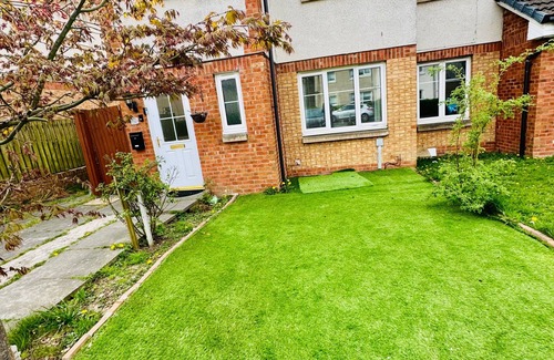 Glasgow House | Glasgow 3 bed Guest House