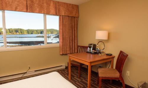 Port Hardy Hotel | Glen Lyon Inn