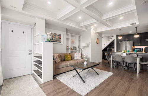 Saint Clair West Village Apartment | GLOBALSTAY Luxury Townhouse Minutes Away From Waterfront