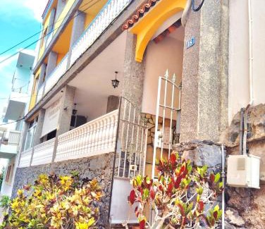 Vueltas Apartment | Gloria Suites at Pension Candelaria