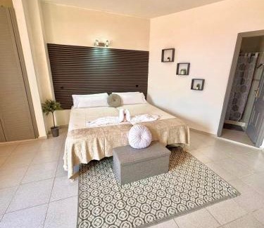 Vueltas Apartment | Gloria Suites at Pension Candelaria