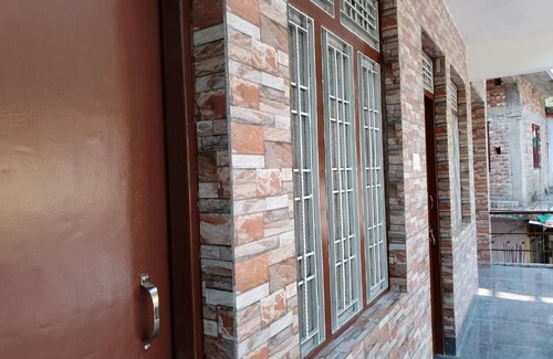 Nandaprayag Hotel | GM guest house