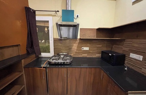 Noida Other | GoBravo 37: 2BHK Farm with Private Pool & Lawn,Perfect for Parties & Staycations