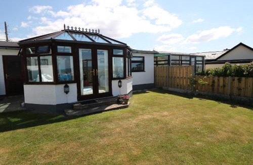 Llandanwg House | Goetra