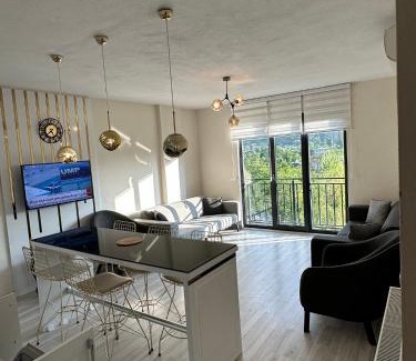 Nilufer Apartment | Golden Hour Apartment بورصة شقة مريحة Bursa Nilufer مَنْظَرٌ جَمِيلٌ