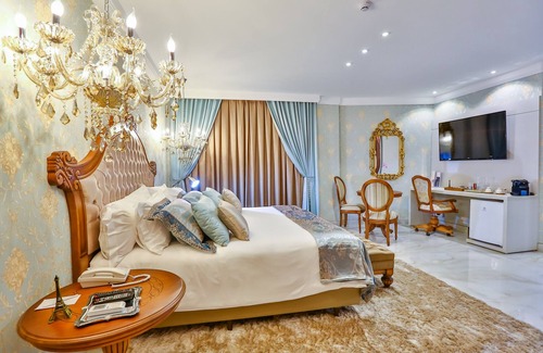 Santa Genoveva Hotel | Golden Lis Hotel Boutique