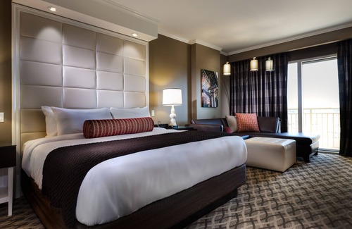 Lake Charles Resort | Golden Nugget Lake Charles