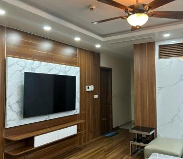 Cau Giay Apartment | Golden Park Serviced Apartment, view of Cau Giay park