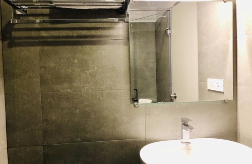 Viluppuram Hotel | Golden Parrk