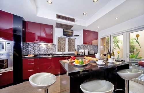 Na Chom Thian Villa | Golden Sunset Villa Beach Front