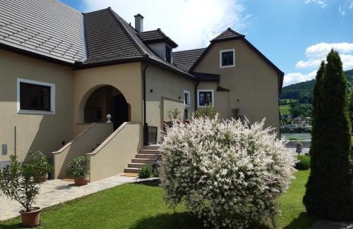 Aggsbach Markt House | Goldene Wachau - Privatzimmer