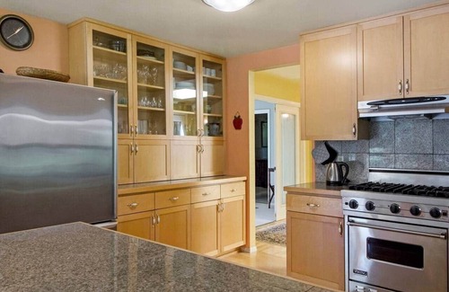 Olga House | Goldeneye Farm - Orchard & Ponds