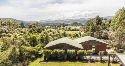 Greymouth Hotel | Goldfield Suites