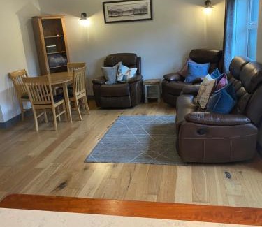 Goleen Apartment | Goleen Cozy Cottage