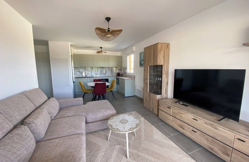 Cogolin Apartment | Golfe de Saint Tropez. Appartement Avec Piscine Dans Résidence Neuve à Cogolin