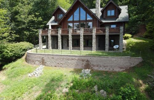 Lenoir House | Good Day Sunshine
