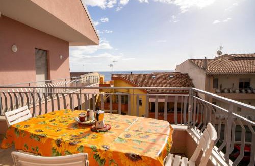 Santa Teresa di Riva Apartment | Goodmorning Home
